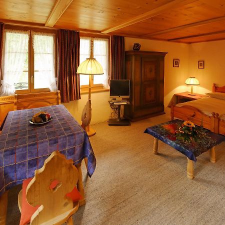 Chalet Unter Dem Stein Гриндельвальд Экстерьер фото
